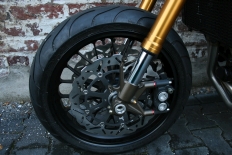 Picture: Deals and Wheels Z953 Plug'n'Ride